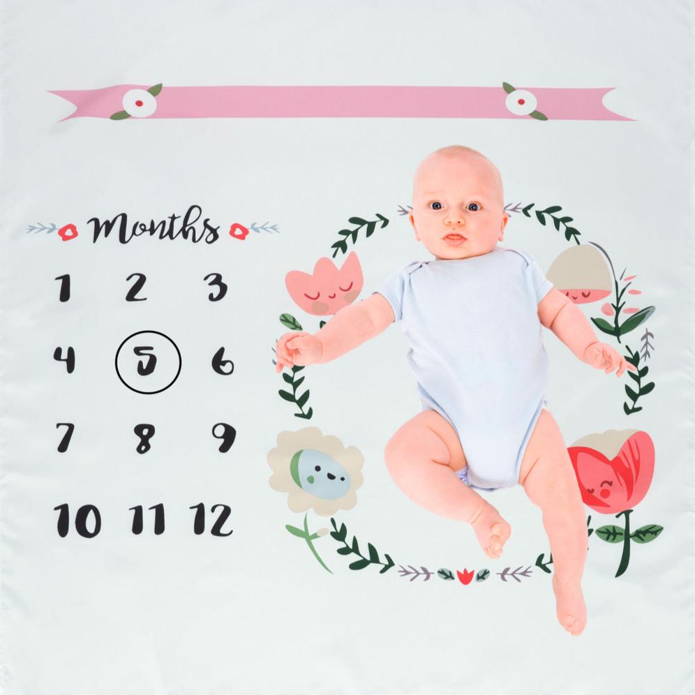Covoras bebelusi, Zola®, fundal pentru poze, model cu flori, material moale, 1-12 luni, 103x103 cm Covoras bebelusi, Zola®, fundal pentru poze, model cu flori, material moale, 1-12 luni, 103x103 cm